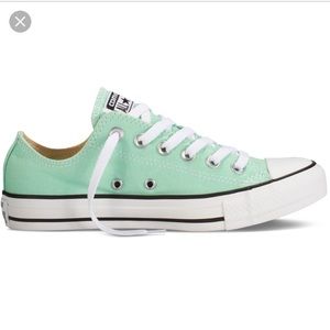 Low top converse